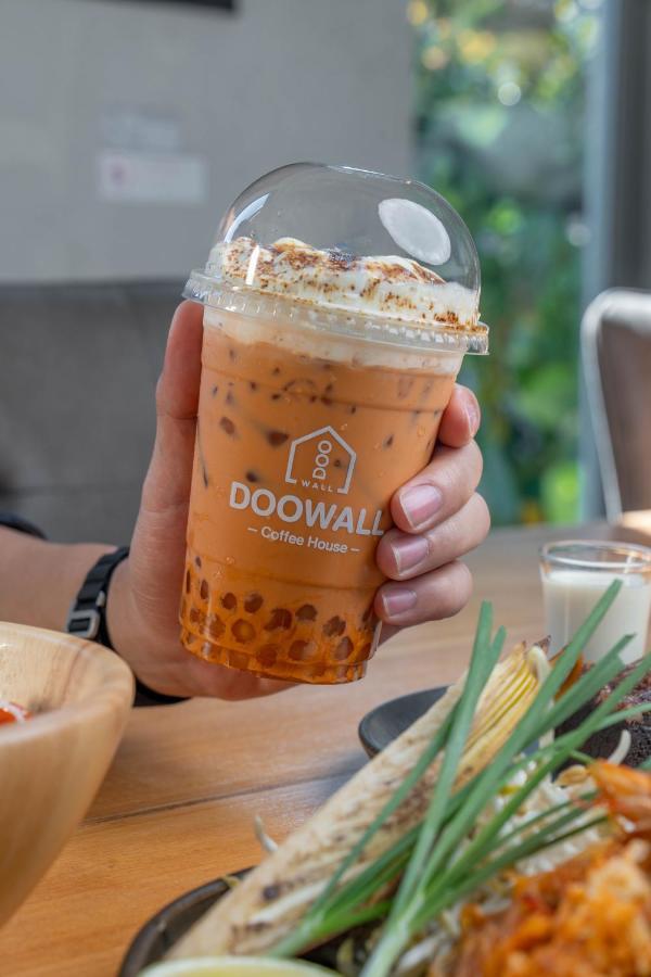 Doowall Hotel Chiang Rai Bagian luar foto