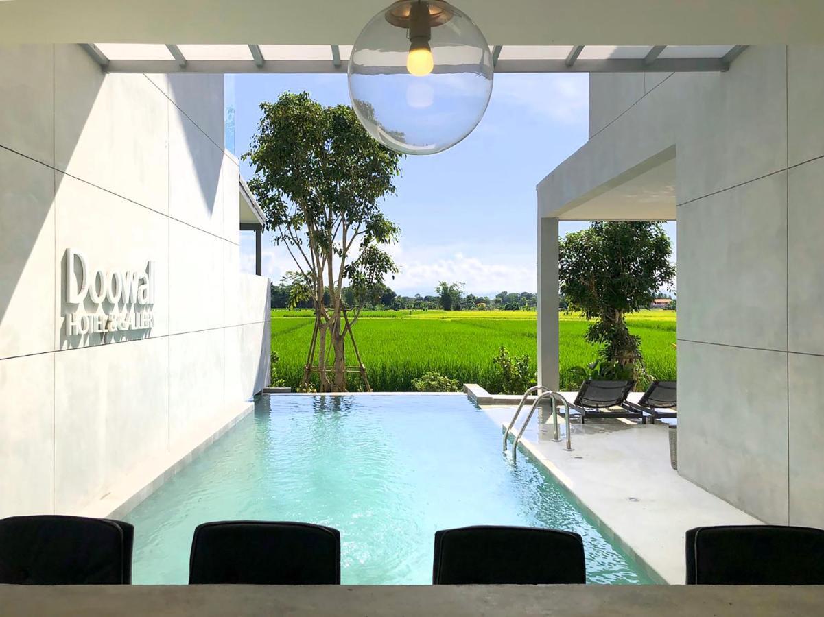 Doowall Hotel Chiang Rai Bagian luar foto