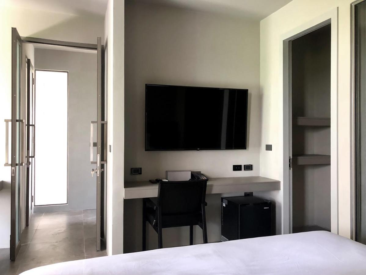 Doowall Hotel Chiang Rai Bagian luar foto